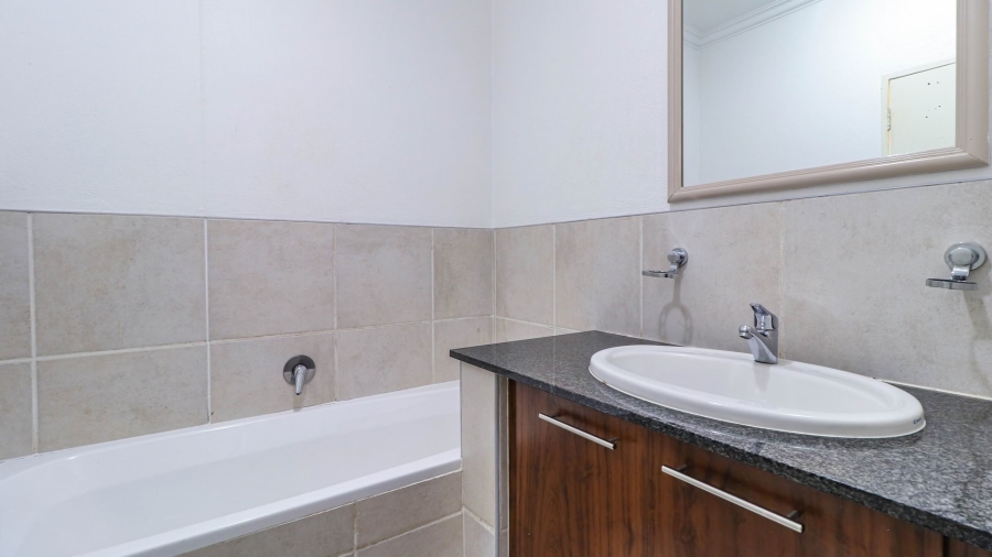 2 Bedroom Property for Sale in Morningside Gauteng