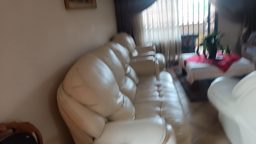 2 Bedroom Property for Sale in Boardwalk Villas Gauteng