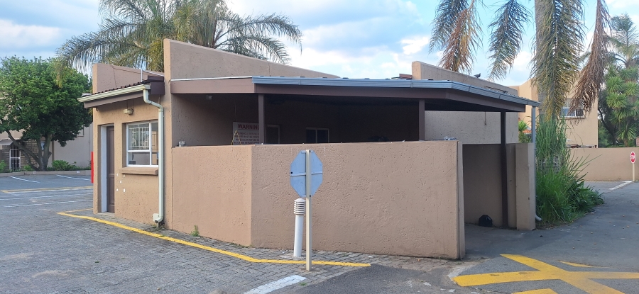 2 Bedroom Property for Sale in Edleen Gauteng