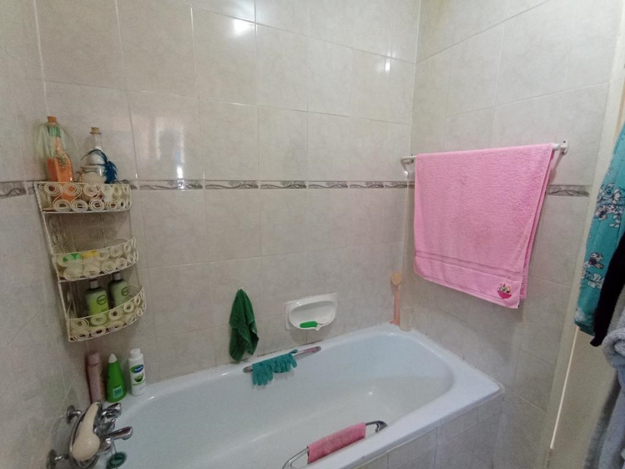 3 Bedroom Property for Sale in Suideroord Gauteng