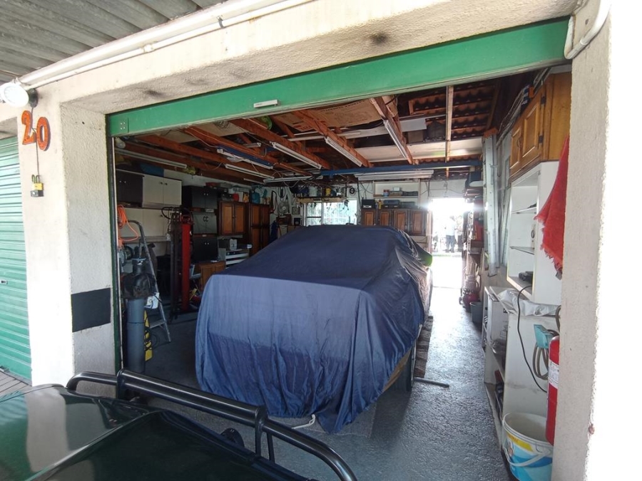 3 Bedroom Property for Sale in Suideroord Gauteng