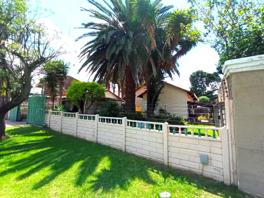 3 Bedroom Property for Sale in Suideroord Gauteng