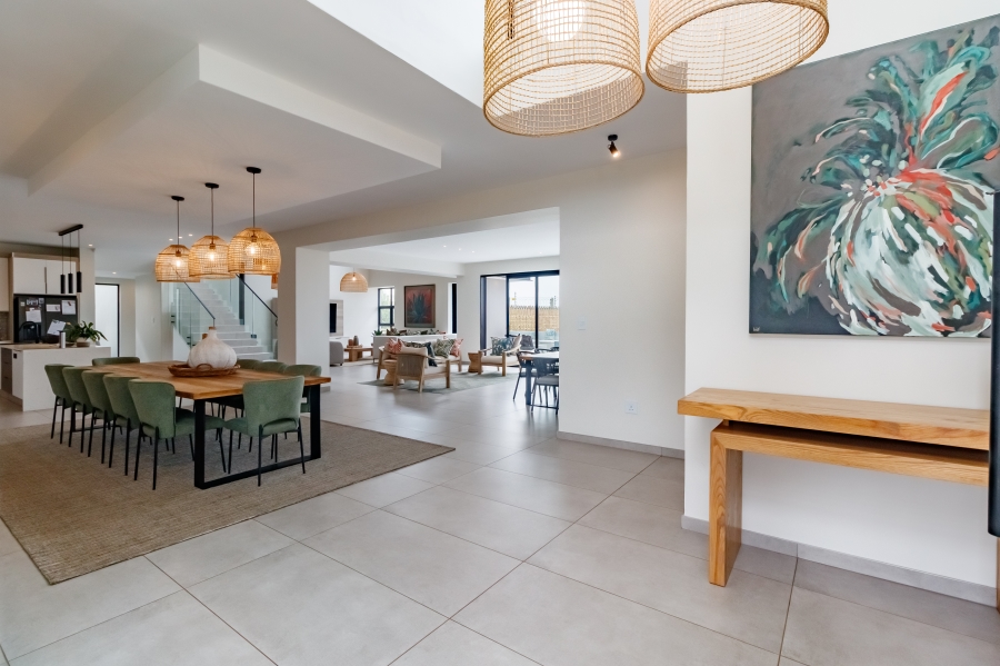 5 Bedroom Property for Sale in Midstream Estate Gauteng