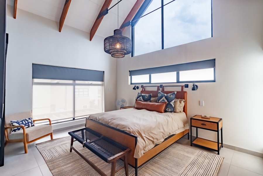 5 Bedroom Property for Sale in Midstream Estate Gauteng