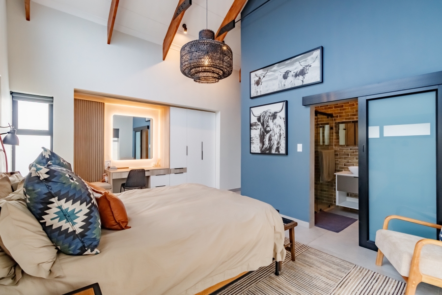 5 Bedroom Property for Sale in Midstream Estate Gauteng