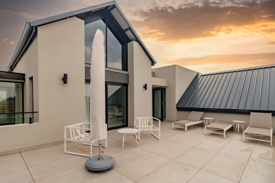 5 Bedroom Property for Sale in Midstream Estate Gauteng