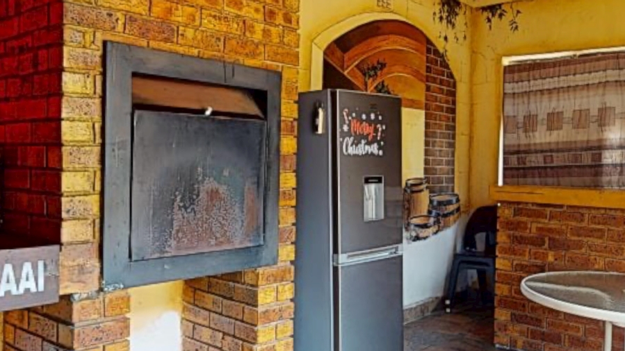 5 Bedroom Property for Sale in Witfield Gauteng