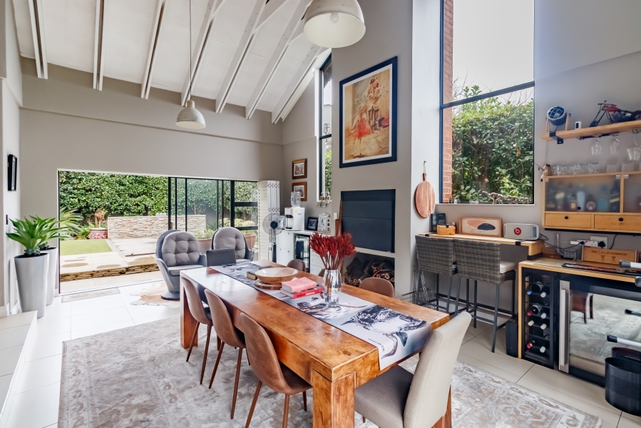 4 Bedroom Property for Sale in Midstream Ridge Gauteng