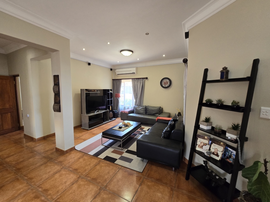 To Let 4 Bedroom Property for Rent in Pebble Rock Golf Village Gauteng
