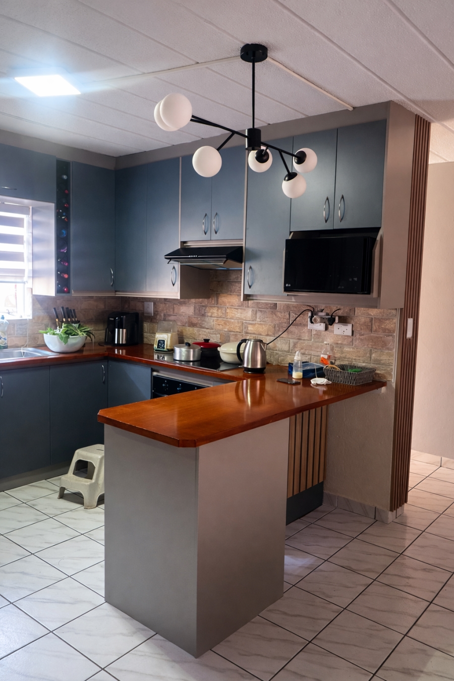 To Let 3 Bedroom Property for Rent in Radiokop Gauteng