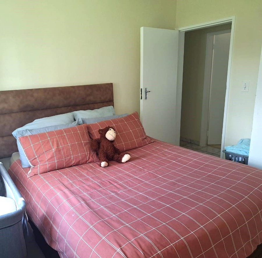 To Let 3 Bedroom Property for Rent in Radiokop Gauteng