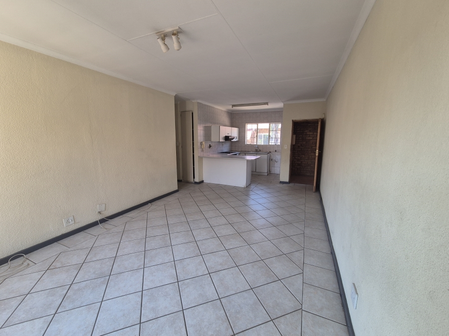 3 Bedroom Property for Sale in Glenvista Gauteng