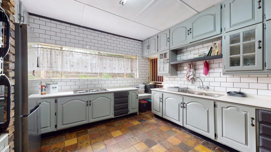 5 Bedroom Property for Sale in Lambton Gauteng