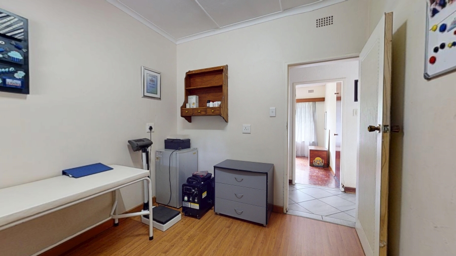 5 Bedroom Property for Sale in Lambton Gauteng