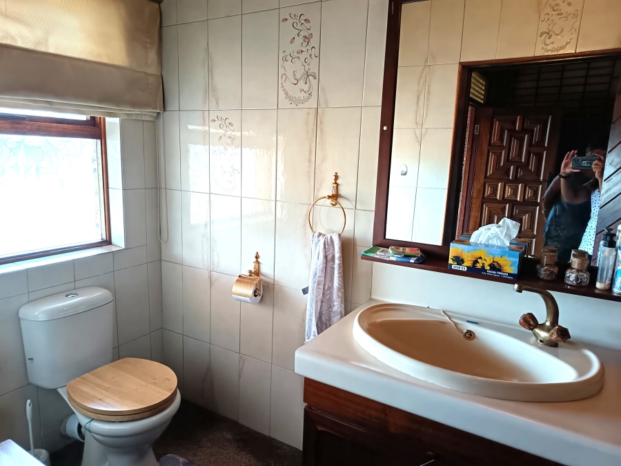 4 Bedroom Property for Sale in Kenleaf Gauteng