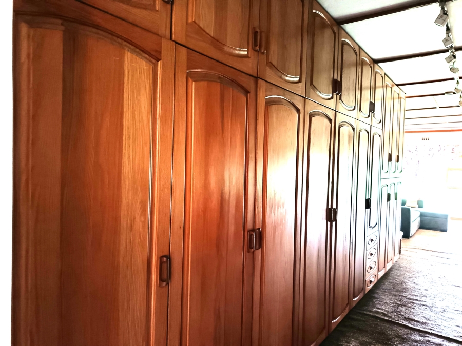 4 Bedroom Property for Sale in Kenleaf Gauteng