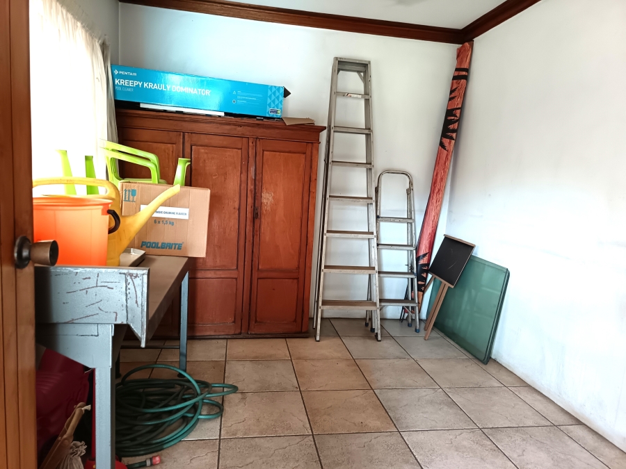 4 Bedroom Property for Sale in Kenleaf Gauteng