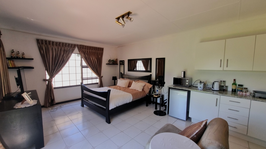 To Let 0 Bedroom Property for Rent in Bedfordview Gauteng