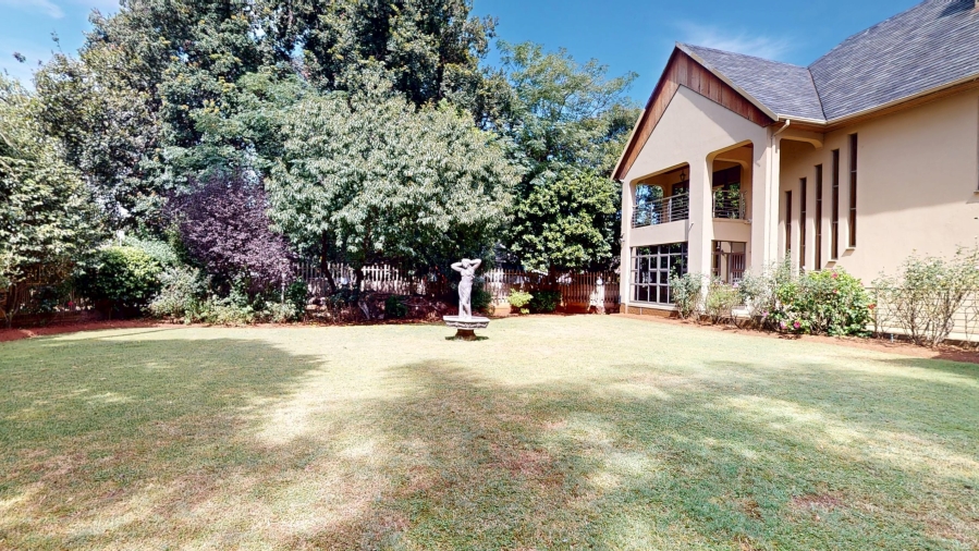 5 Bedroom Property for Sale in Denlee Gauteng