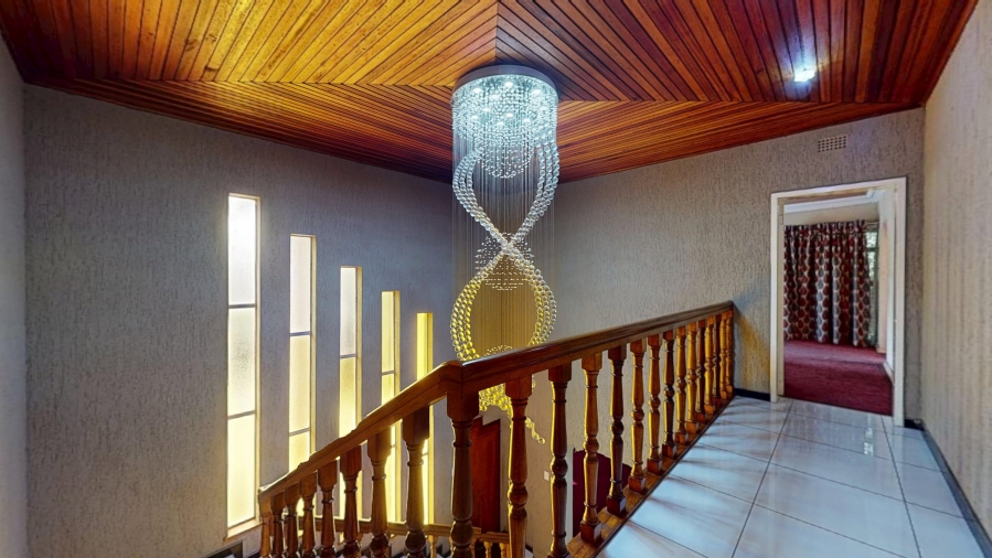 5 Bedroom Property for Sale in Denlee Gauteng