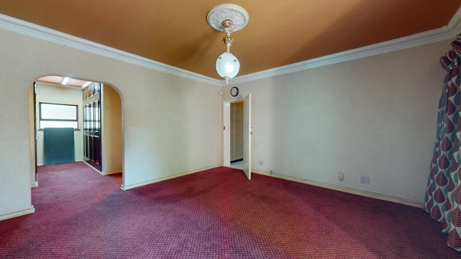 5 Bedroom Property for Sale in Denlee Gauteng