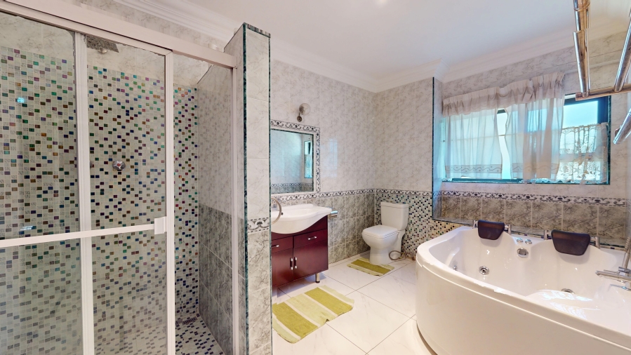 5 Bedroom Property for Sale in Denlee Gauteng