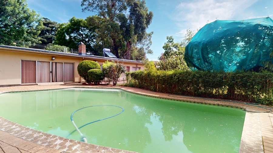 5 Bedroom Property for Sale in Denlee Gauteng