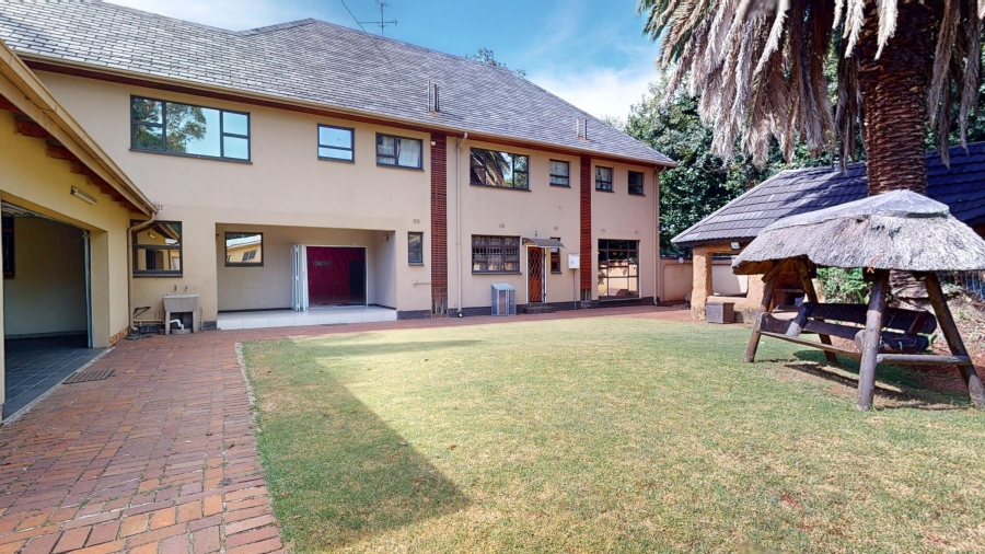 5 Bedroom Property for Sale in Denlee Gauteng