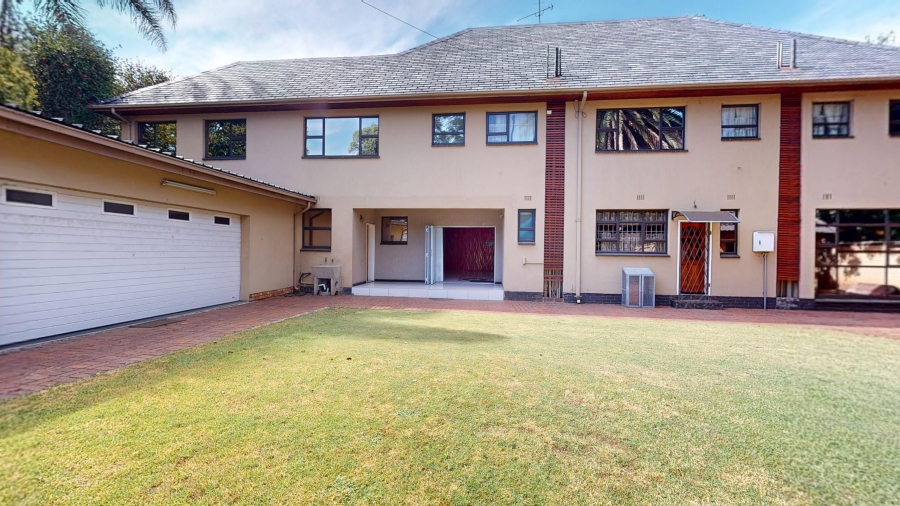 5 Bedroom Property for Sale in Denlee Gauteng