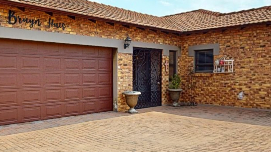 3 Bedroom Property for Sale in Jansenpark Gauteng