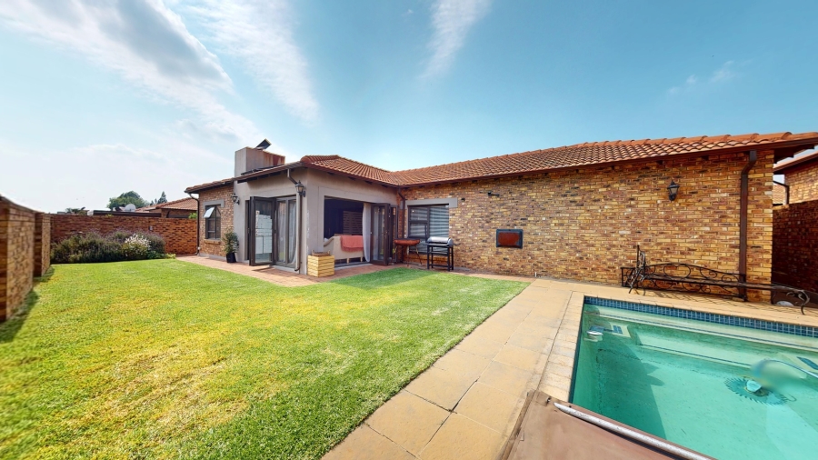 3 Bedroom Property for Sale in Jansenpark Gauteng