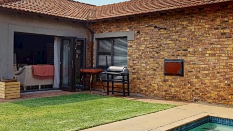 3 Bedroom Property for Sale in Jansenpark Gauteng