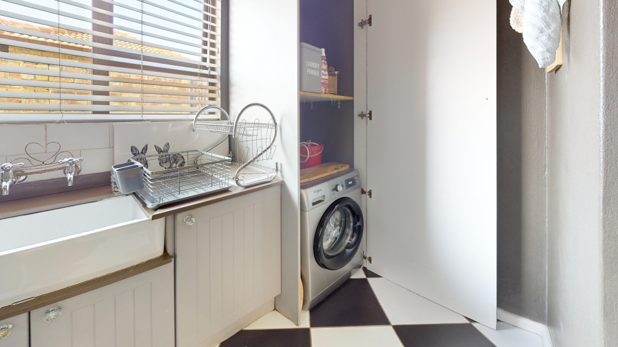 3 Bedroom Property for Sale in Jansenpark Gauteng