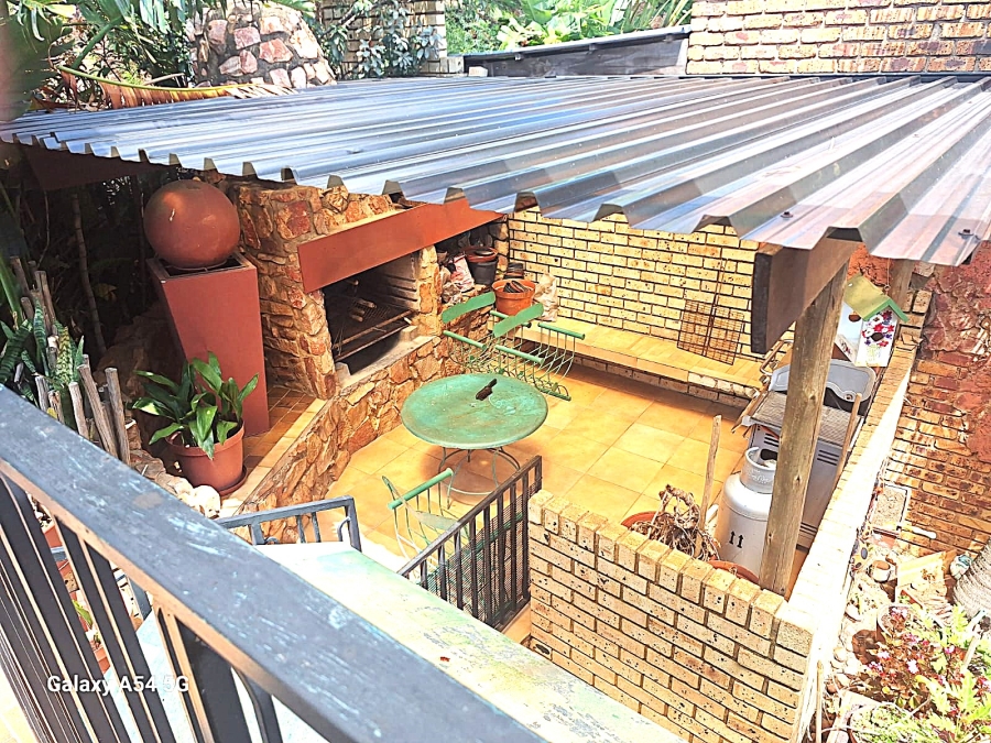 4 Bedroom Property for Sale in Magalieskruin Gauteng