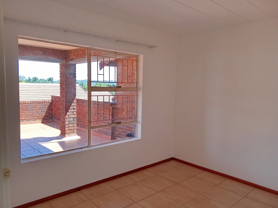 2 Bedroom Property for Sale in Wilro Park Gauteng