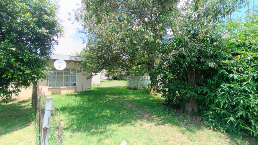 5 Bedroom Property for Sale in Middelvlei A H Gauteng