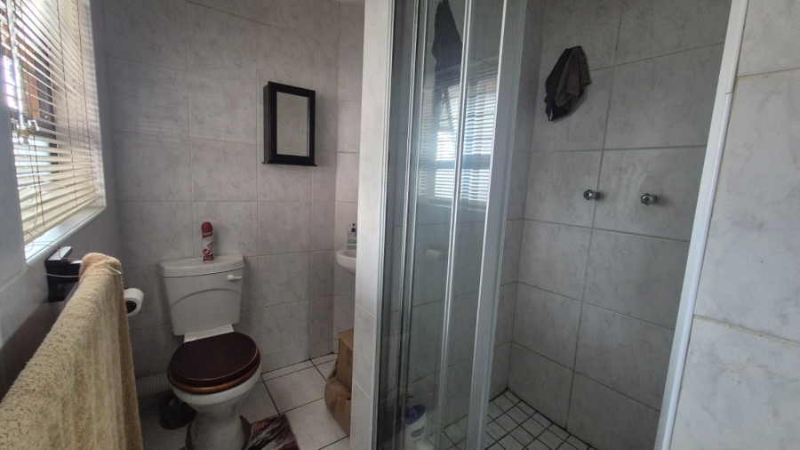 2 Bedroom Property for Sale in Greenhills Ext 3 Gauteng