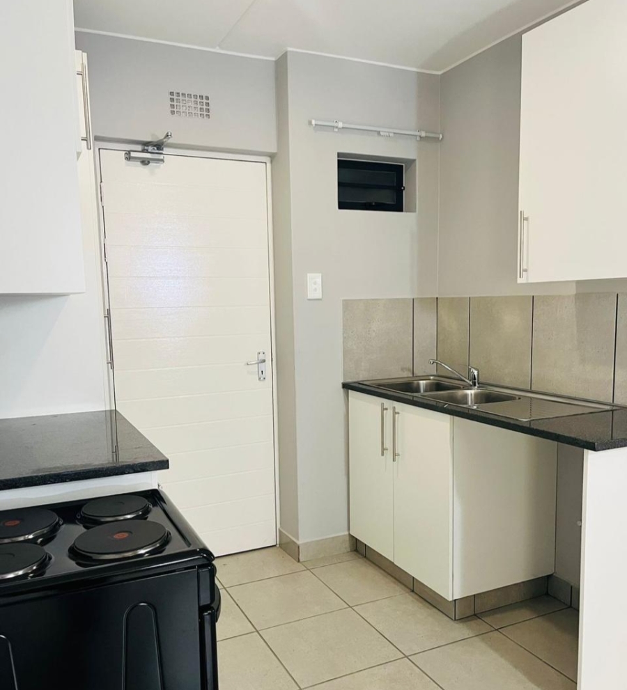 2 Bedroom Property for Sale in Fourways Gauteng