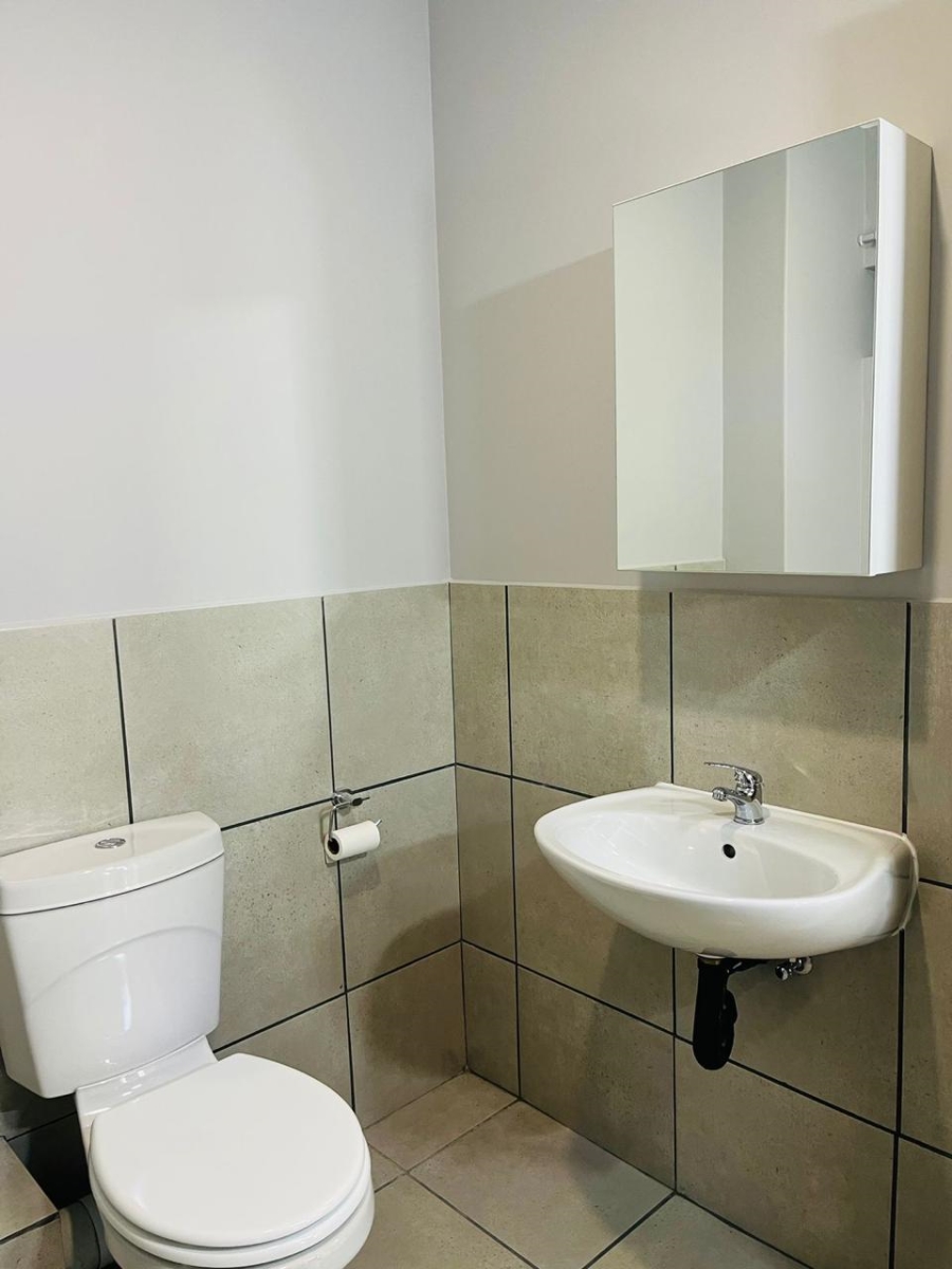 2 Bedroom Property for Sale in Fourways Gauteng