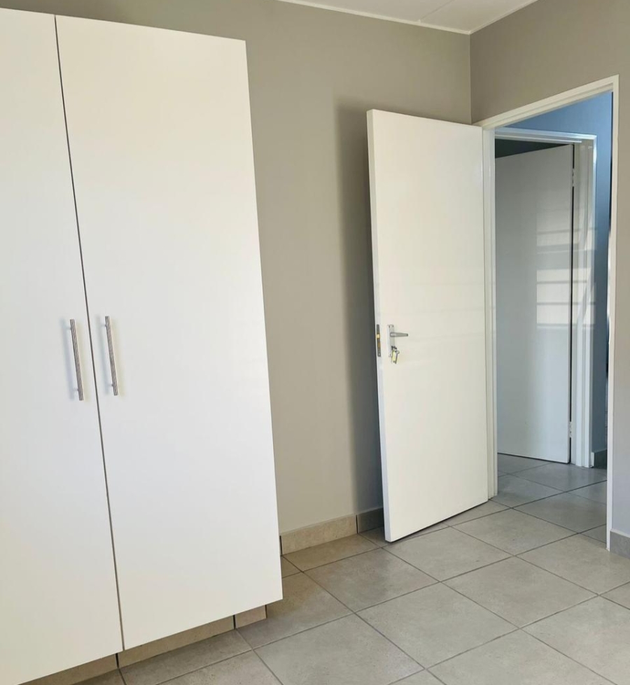 2 Bedroom Property for Sale in Fourways Gauteng