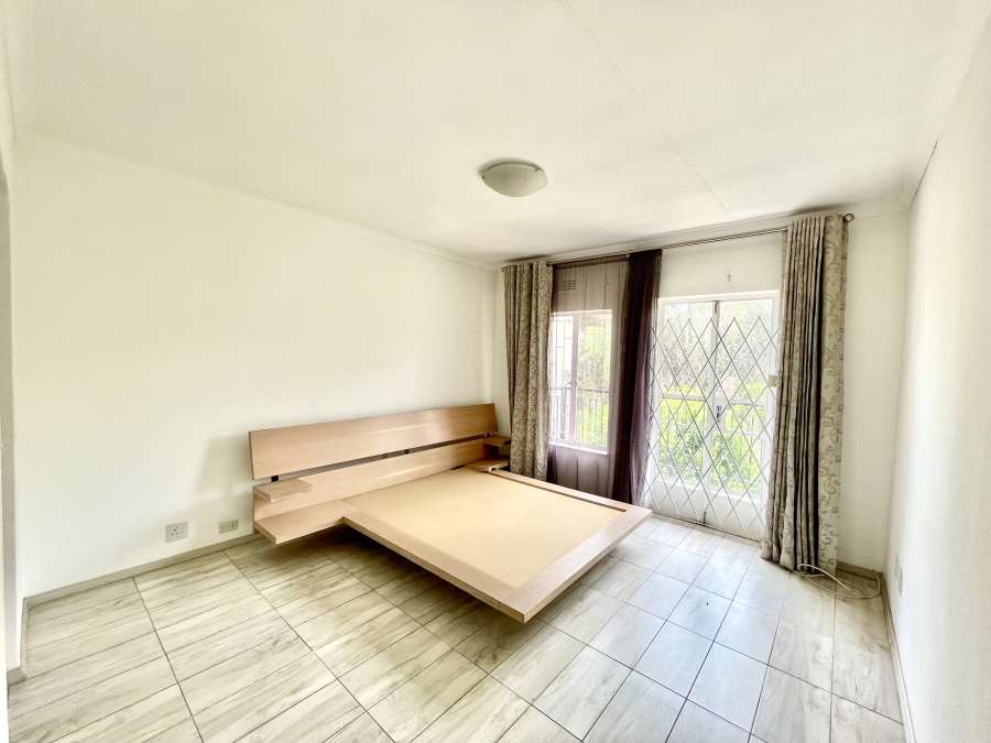 To Let 3 Bedroom Property for Rent in Bryanston Gauteng