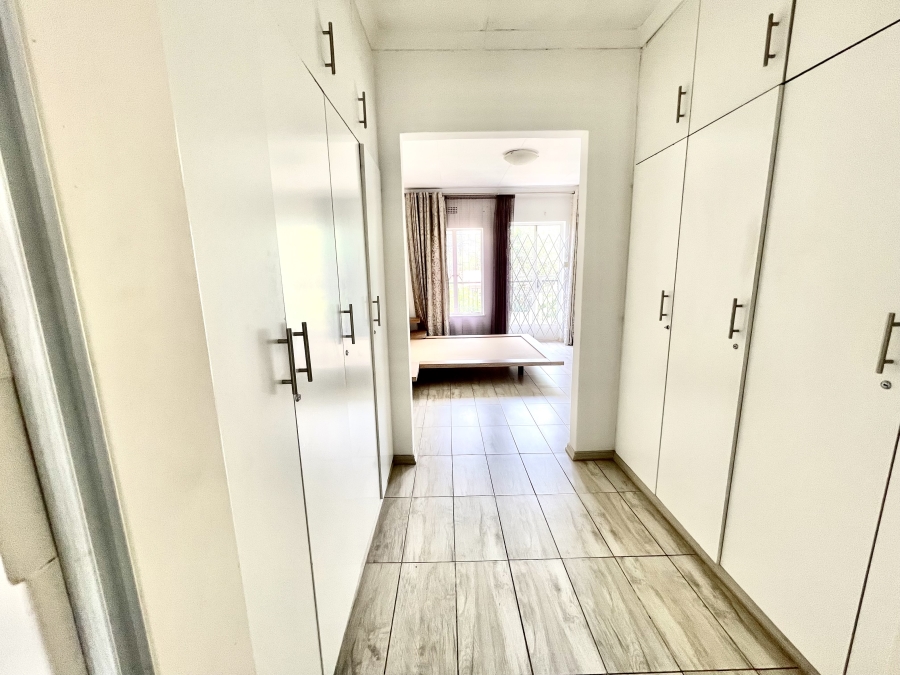 To Let 3 Bedroom Property for Rent in Bryanston Gauteng