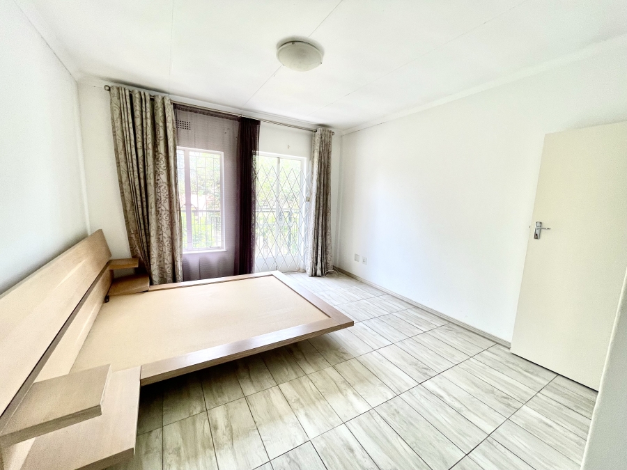 To Let 3 Bedroom Property for Rent in Bryanston Gauteng