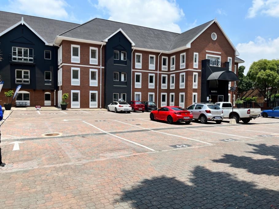 To Let 2 Bedroom Property for Rent in Illovo Gauteng