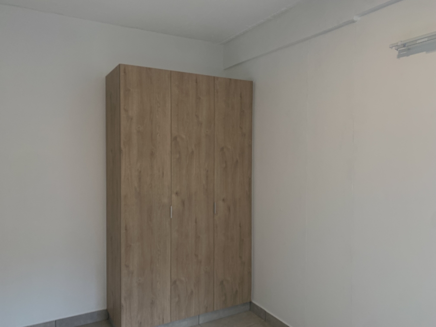 To Let 2 Bedroom Property for Rent in Illovo Gauteng