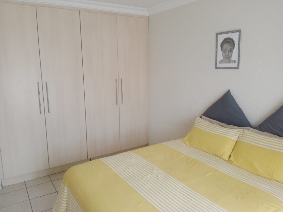 To Let 2 Bedroom Property for Rent in Ravenswood Gauteng