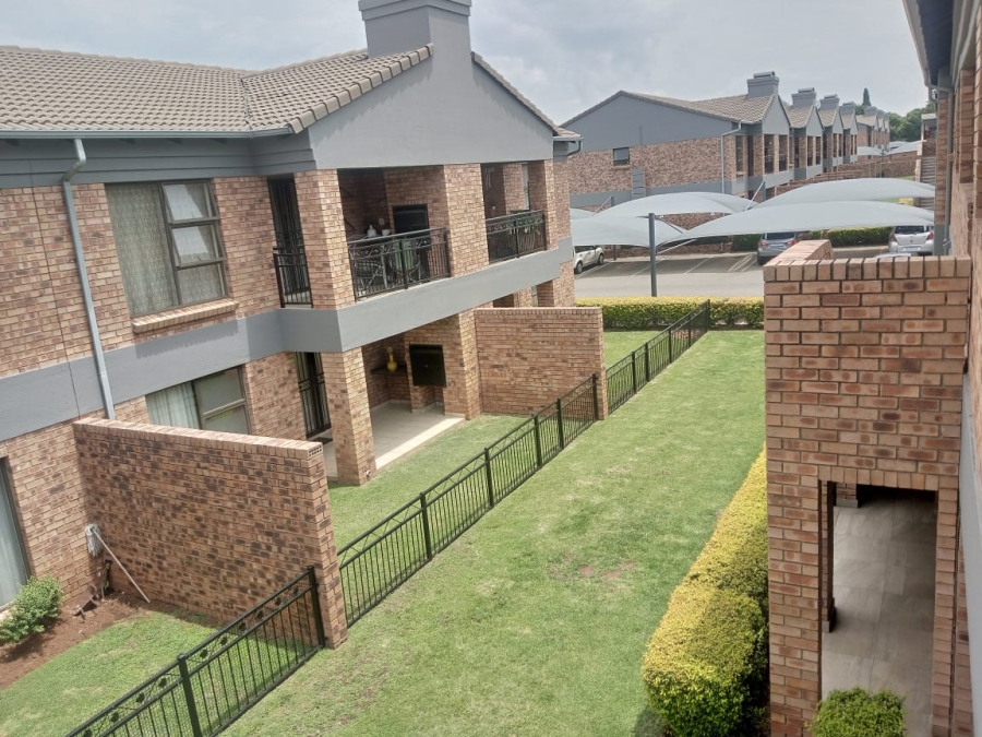 To Let 2 Bedroom Property for Rent in Ravenswood Gauteng