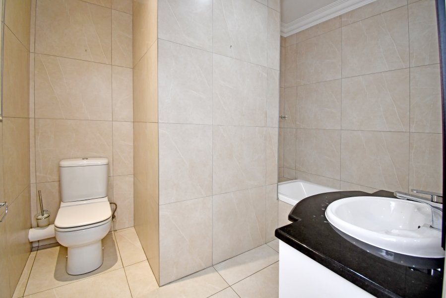 2 Bedroom Property for Sale in Morningside Gauteng