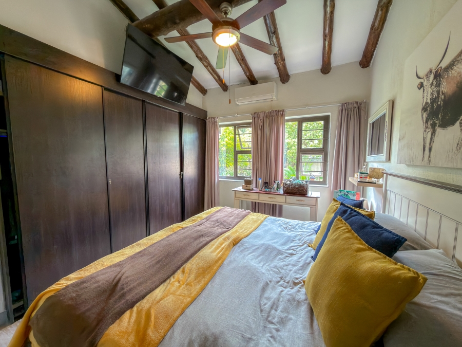 4 Bedroom Property for Sale in Rooihuiskraal Gauteng