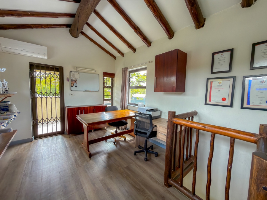 4 Bedroom Property for Sale in Rooihuiskraal Gauteng